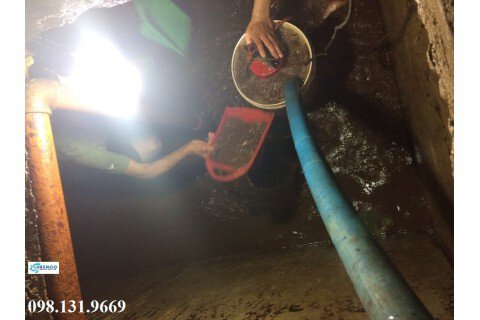 Thau rửa bể nước sạch quận Ba Đình